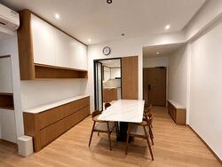 High Oak Condominium (D21), Condominium #621211081